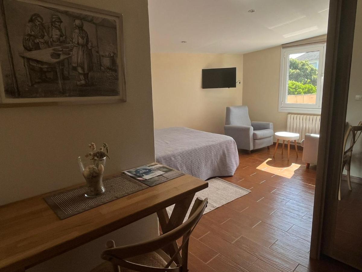 Hostal Balieiros Корубедо Екстериор снимка