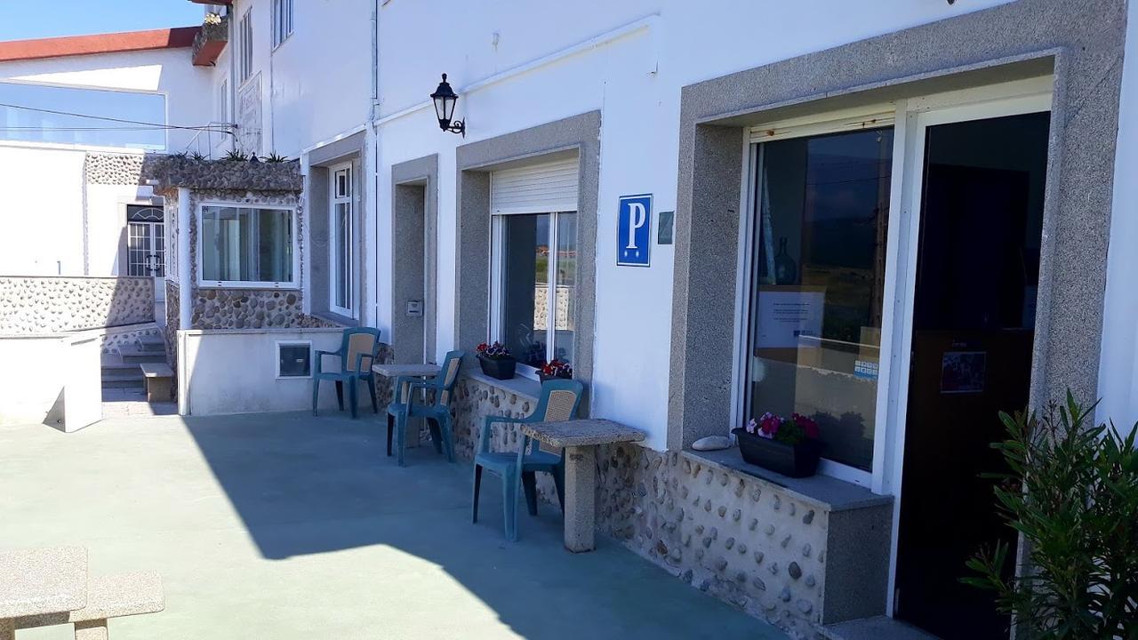 Hostal Balieiros Корубедо Екстериор снимка